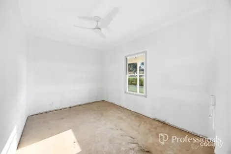 Property photo of 1 The Crescent Brunswick WA 6224