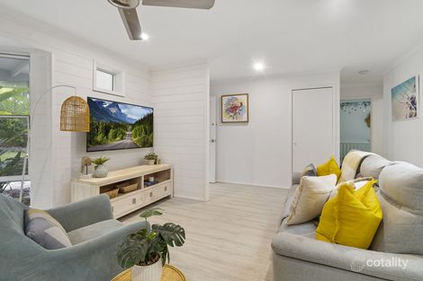 Property photo of 22 Levestam Court Carrara QLD 4211