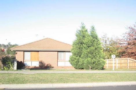 3 Skye Cres, Endeavour Hills, VIC 3802