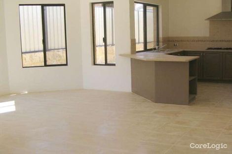 Property photo of 1 Walnut Way Meadow Springs WA 6210