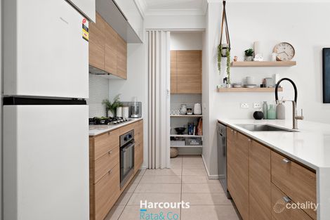 Property photo of 10 Bloom Crescent Wollert VIC 3750