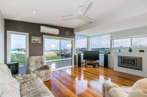 Property photo of 1/114 Beach Road Torquay VIC 3228