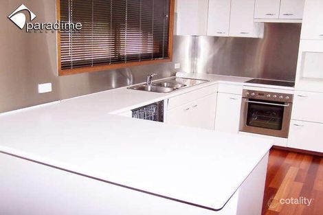 Property photo of 12 Dyer Place Wanniassa ACT 2903