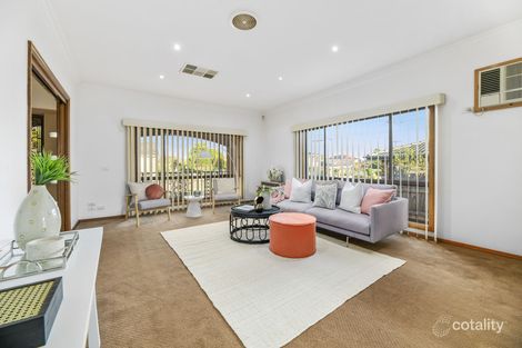 Property photo of 18 Cabinda Drive Keysborough VIC 3173