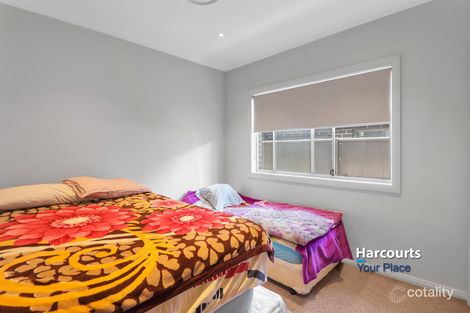 Property photo of 5 Cowra Place Ropes Crossing NSW 2760