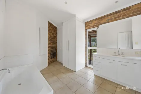 Property photo of 37 London Road Stawell VIC 3380