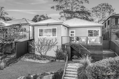 Property photo of 73 Novara Crescent Como NSW 2226