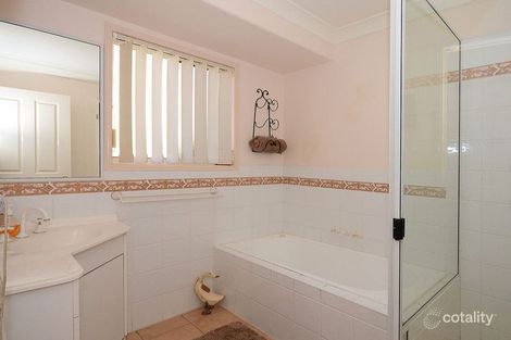 Property photo of 23 Kookaburra Drive Eli Waters QLD 4655