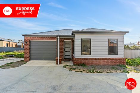 Property photo of 2/4A Kneebone Street Eaglehawk VIC 3556
