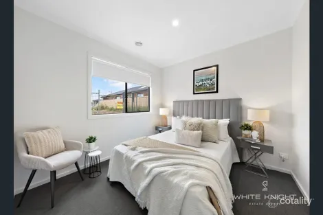 Property photo of 9 Winton Drive Fraser Rise VIC 3336