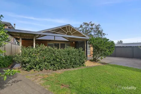 Property photo of 36 Panorama Crescent Freemans Reach NSW 2756
