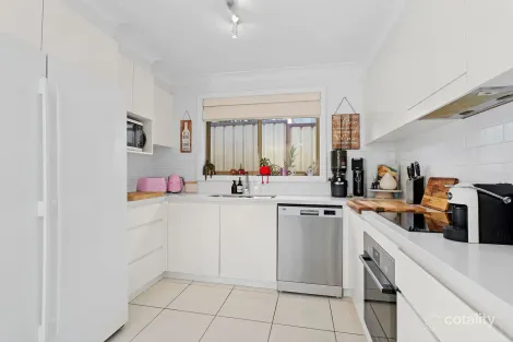 Property photo of 36 Panorama Crescent Freemans Reach NSW 2756