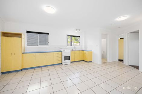 Property photo of 1713 Ocean Drive Lake Cathie NSW 2445