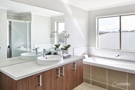 Property photo of 7 Sudbury Drive Pimpama QLD 4209