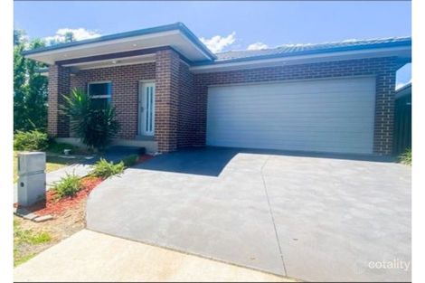 29 Fleet Ave, Jordan Springs, NSW 2747