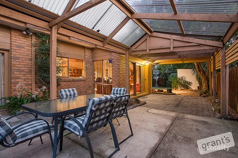 Property photo of 60 Lodge Crescent Berwick VIC 3806