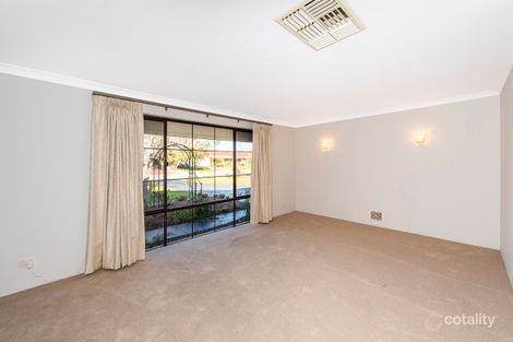Property photo of 12 Columbia Close Halls Head WA 6210