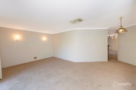 Property photo of 12 Columbia Close Halls Head WA 6210