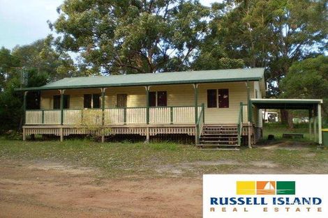 124 Laurel St, Russell Island, QLD 4184