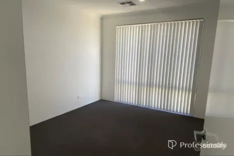 Property photo of 19 Troubridge Approach Eglinton WA 6034