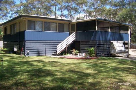 4 Woomera St, Russell Island, QLD 4184