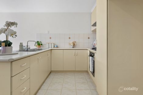 Property photo of 16 Di Berardino Way Hillside VIC 3037