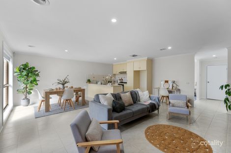 Property photo of 16 Di Berardino Way Hillside VIC 3037