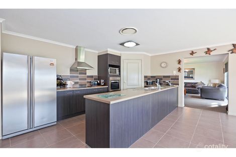 Property photo of 4 Lyndhurst Place Thornlands QLD 4164