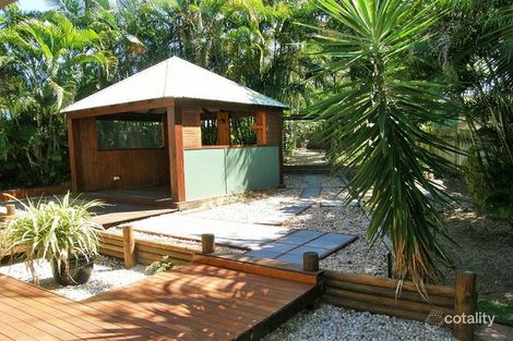 Property photo of 4 Teanna Court Eimeo QLD 4740