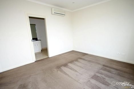 Property photo of 203/100 Hawthorn Road Caulfield North VIC 3161