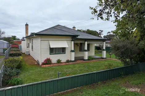 31 Baynes St, Rochester, VIC 3561