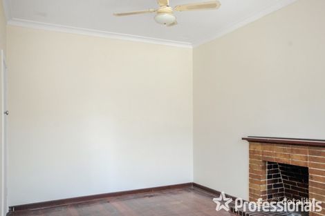 Property photo of 23 Newhaven Way Nollamara WA 6061