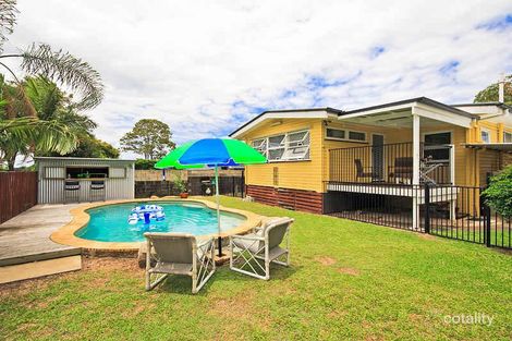Property photo of 39 Eileen Avenue Southport QLD 4215