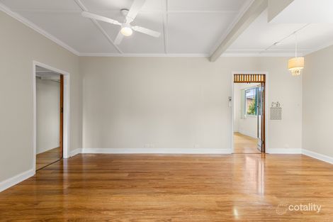 Property photo of 15 Norah Street Centenary Heights QLD 4350