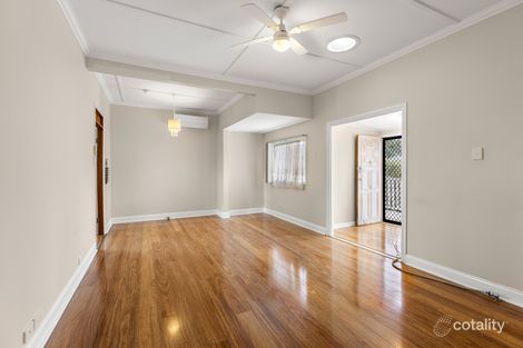 Property photo of 15 Norah Street Centenary Heights QLD 4350