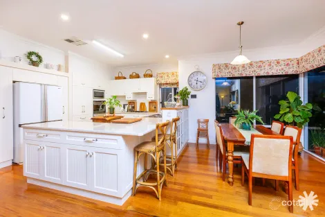 Property photo of 36 Gillon Street Karawara WA 6152