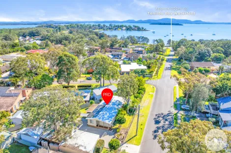 8 President Poincare Pde, Tanilba Bay, NSW 2319