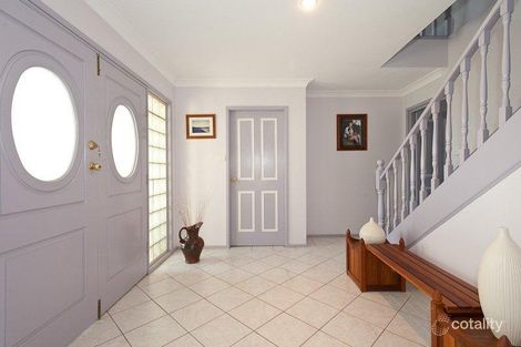 Property photo of 32 Richardson Street Old Bar NSW 2430