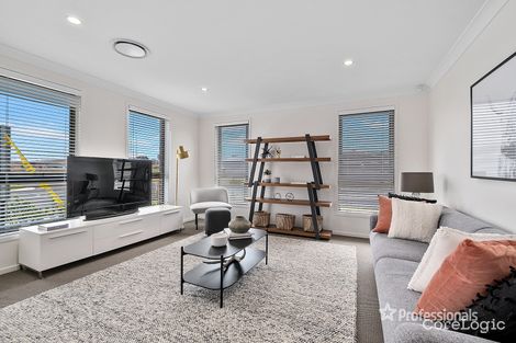 Property photo of 2 Maineanjou Street Box Hill NSW 2765