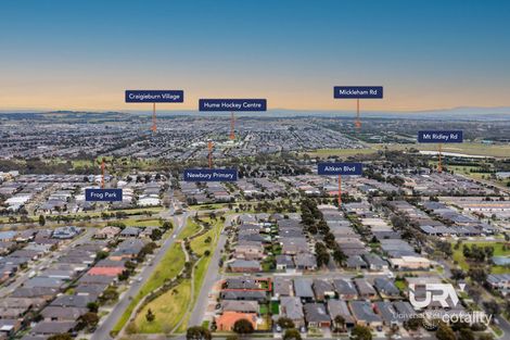 Property photo of 8 Ben Loman Circuit Craigieburn VIC 3064
