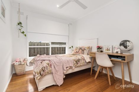 Property photo of 33 Austral Crescent Baxter VIC 3911