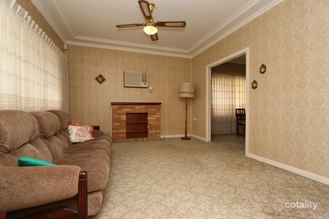 Property photo of 18 Fourth Avenue Rutherford NSW 2320