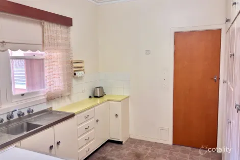 Property photo of 2 Philip Avenue Bordertown SA 5268