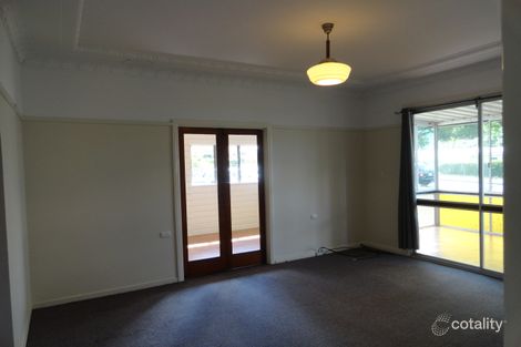 Property photo of 13 Glendower Street Mount Lofty QLD 4350