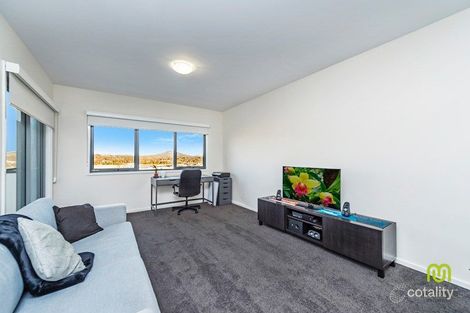 105/2 Peter Cullen Way, Wright, ACT 2611