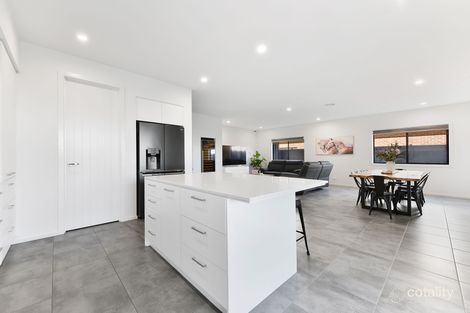 Property photo of 46 Largo Circuit Junction Village VIC 3977