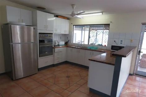 Property photo of 32 Baxter Avenue Bowen QLD 4805
