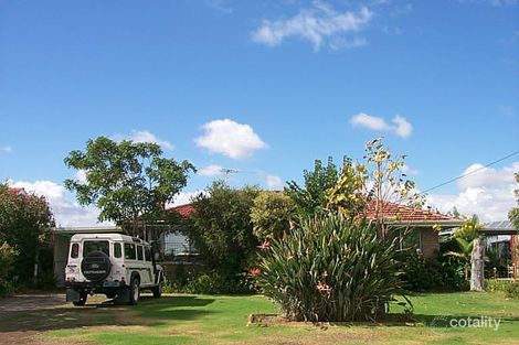 14 Mallion St, Embleton, WA 6062