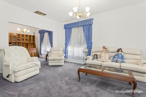 Property photo of 32 Julie Court Langwarrin VIC 3910