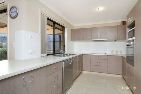 56 Outlook Dr, Waterford, QLD 4133